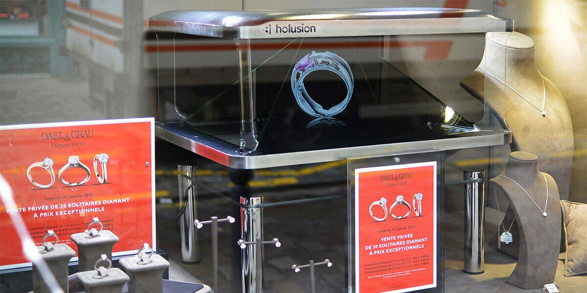 Hologramme bague en vitrine Holusion